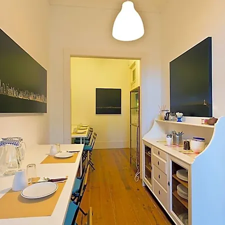 Alegria Hostel *
