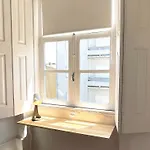 Alegria بيت شباب بورتو